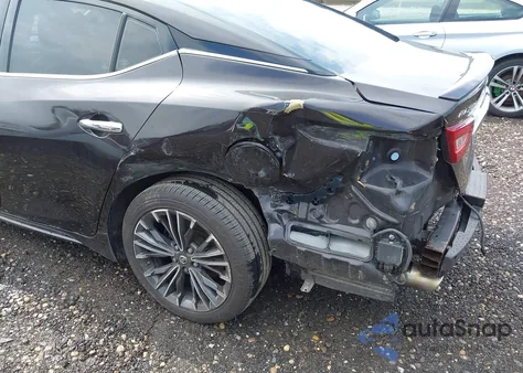 2016 Nissan Maxima 3.5 Platinum из США, поврежденный, VIN 1N4AA6AP4GC387537